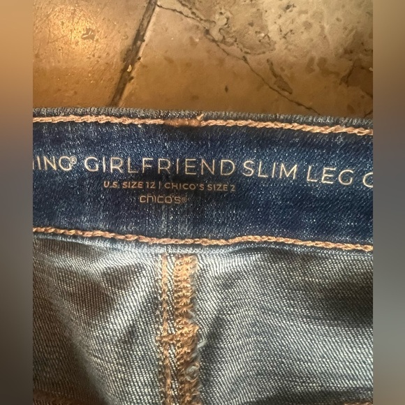 Chicos, So Slimming girlfriend slim leg crop Jean Chicos size 2 US size … - Picture 8 of 11